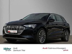 Brillantschwarz Gebraucht 2022 Audi e-tron Advanced SUV | 38.980 € (Fairer Preis)
