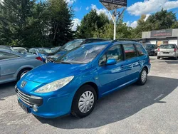Blau Gebraucht 2006 Peugeot 307 Kombi | 1.950 € (Fairer Preis)