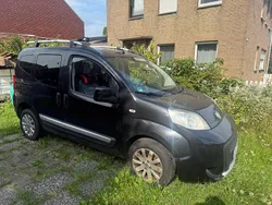 Schwarz Gebraucht 2013 Fiat Qubo Trekking Van / Kleinbus | 2.899 € (Guter Preis)