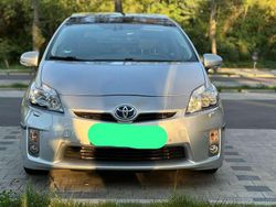 Silber Gebraucht 2010 Toyota Prius Life Limousine | 10.500 € (Etwas zu teuer)