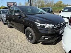Schwarz Neu 2025 Dacia Sandero Essentiel Kleinwagen | 13.299 € (Guter Preis)