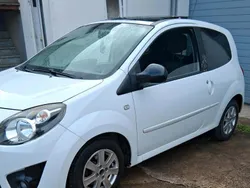Weiß Gebraucht 2009 Renault Twingo Kleinwagen | 2.350 €