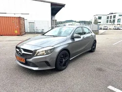 Grau Gebraucht 2017 Mercedes A180 Limousine | 14.800 € (Fairer Preis)