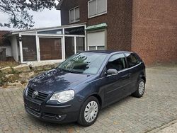 Grau Gebraucht 2007 VW Polo Kleinwagen | 2.000 € (Fairer Preis)