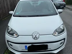 Weiß Gebraucht 2016 VW up! Move Kleinwagen | 6.500 € (Fairer Preis)