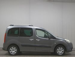 Lackierung moondust/metallicl Gebraucht 2010 Peugeot Partner Van / Kleinbus | 2.690 € (Guter Preis)