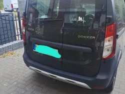 Schwarz Gebraucht 2019 Dacia Dokker Stepway Van | 13.800 € (Fairer Preis)