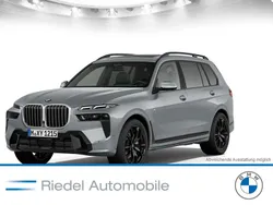 M brooklyn grau metallic Gebraucht 2024 BMW X7 M Sport SUV | 94.890 € (Superpreis)