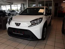 Weiß Neu 2025 Toyota Aygo Business Edition Kleinwagen | 16.790 €