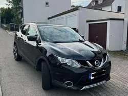 Schwarz Gebraucht 2017 Nissan Qashqai N-Vision SUV | 11.500 € (Guter Preis)