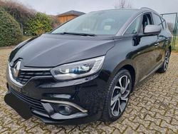 Schwarz Gebraucht 2017 Renault Grand Scénic IV Bose Edition Van / Kleinbus | 10.500 € (Guter Preis)