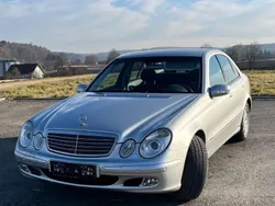 Silber Gebraucht 2003 Mercedes E320 Classic Limousine | 5.000 € (Fairer Preis)