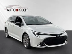 Weiß Neu 2025 Toyota Corolla Kombi | 33.940 €