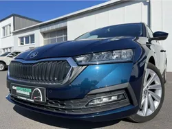 Lavablau (metallic) Gebraucht 2022 Skoda Octavia Style Kombi | 24.860 € (Guter Preis)