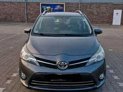 Gebraucht 2014 Toyota Verso Executive Van / Kleinbus | 9.500 € (Teuer)