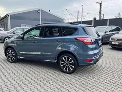 Blau Gebraucht 2020 Ford Kuga ST-Line SUV | 16.500 € (Superpreis)