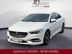 Weiß Gebraucht 2018 Opel Insignia OPC Limousine | 14.490 € (Guter Preis)