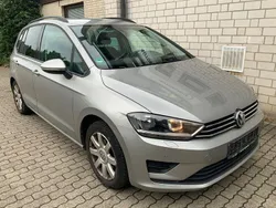 Silber Gebraucht 2015 VW Golf Sportsvan Comfortline Van / Kleinbus | 8.990 € (Guter Preis)