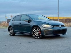 Grau Gebraucht 2016 VW Golf VII GTD Limousine | 15.999 € (Guter Preis)