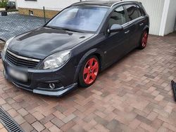 Blau Gebraucht 2006 Opel Signum Kleinwagen | 1.500 € (Etwas zu teuer)