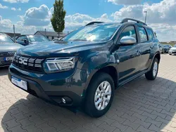 Grau Gebraucht 2023 Dacia Duster Expression SUV | 23.500 € (Fairer Preis)