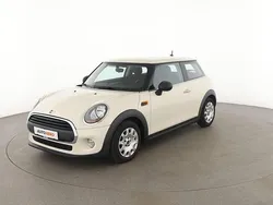 Weiß Gebraucht 2015 Mini ONE Kleinwagen | 9.360 € (Etwas zu teuer)