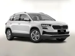 Schwarz Neu 2025 Skoda Karoq Selection SUV | 33.258 € (Fairer Preis)