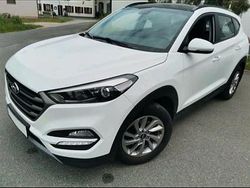 Weiß Gebraucht 2016 Hyundai Tucson SUV | 19.000 € (Teuer)
