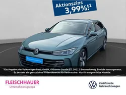 Gruen Gebraucht 2024 VW Passat Elegance Kombi | 35.990 € (Teuer)