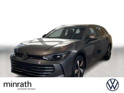 Grau Neu 2025 VW Passat Business Kombi | 51.498 € (Teuer)