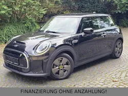 Schwarz Gebraucht 2022 Mini Cooper S Essential Kleinwagen | 15.890 € (Fairer Preis)