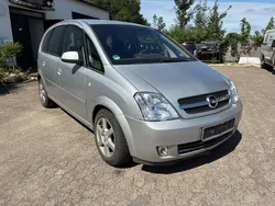 Silber Gebraucht 2003 Opel Meriva Cosmo Van / Kleinbus | 990 € (Superpreis)