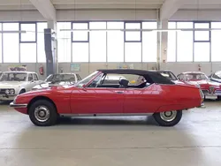 Rot Gebraucht 1973 Citroën SM Cabrio | 149.950 €