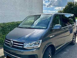Grau Gebraucht 2019 VW T6.1 Highline Van | 48.680 € (Teuer)
