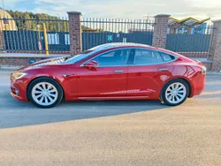 Rot Gebraucht 2018 Tesla Model S Limousine | 25.000 € (Guter Preis)