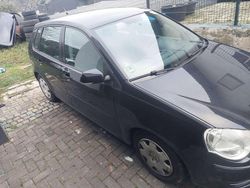 Schwarz Gebraucht 2007 VW Polo United Limousine | 2.000 € (Fairer Preis)