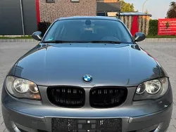 Grau Gebraucht 2010 BMW 118 Kleinwagen | 2.900 € (Fairer Preis)