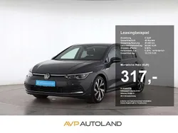 Grau Gebraucht 2022 VW Golf VIII Style Limousine | 26.030 € (Guter Preis)