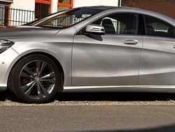 Silber Gebraucht 2014 Mercedes CLA200 Coupé | 12.000 € (Guter Preis)