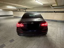 Schwarz Gebraucht 2021 Mercedes A250 Limousine | 24.000 € (Guter Preis)