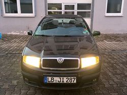 Schwarz Gebraucht 2004 Skoda Fabia Kombi | 2.100 € (Fairer Preis)