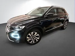 Deep black perleffekt Gebraucht 2021 VW T-Roc Active SUV | 21.990 € (Etwas zu teuer)