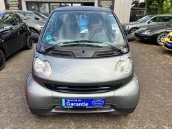 Grau/schwarz Gebraucht 2002 Smart ForTwo Coupé Coupé | 2.990 € (Etwas zu teuer)