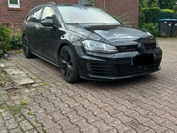 Schwarz Gebraucht 2015 VW Golf VII GTD Kombi | 9.999 € (Fairer Preis)
