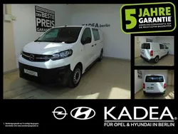 Weiss Gebraucht 2021 Opel Vivaro-e Combi Van | 22.990 €