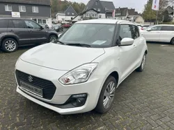 Weiß Gebraucht 2020 Suzuki Swift Comfort Limousine | 14.800 € (Fairer Preis)
