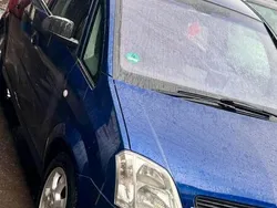 Blau Gebraucht 2004 Opel Meriva Van / Kleinbus | 1.200 € (Guter Preis)