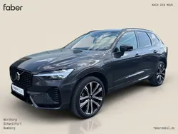 Grau Gebraucht 2022 Volvo XC60 R-Design SUV | 45.990 € (Fairer Preis)