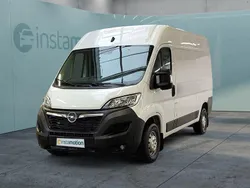 Weiß Gebraucht 2023 Opel Movano Van | 27.299 € (Fairer Preis)