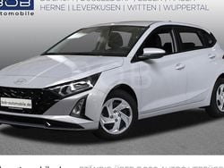 Delfingrau metallic (grau) (grau) Gebraucht 2023 VW Tiguan Life SUV | 25.450 € (Guter Preis)